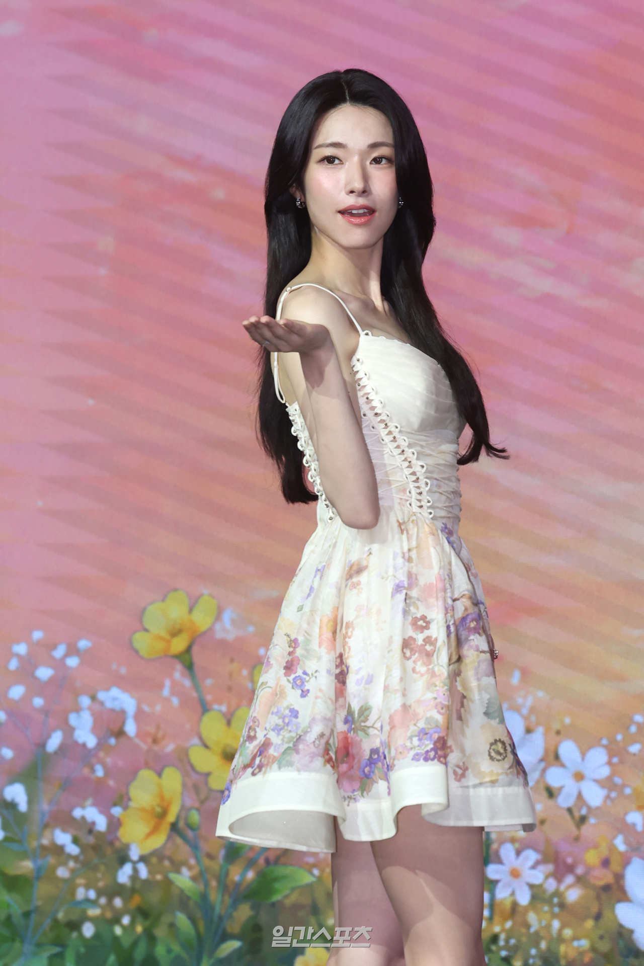 ‘<b>엿사랑</b>’ 하영 “<b>정해인</b>과 첫 로코, 너무 멋있어”