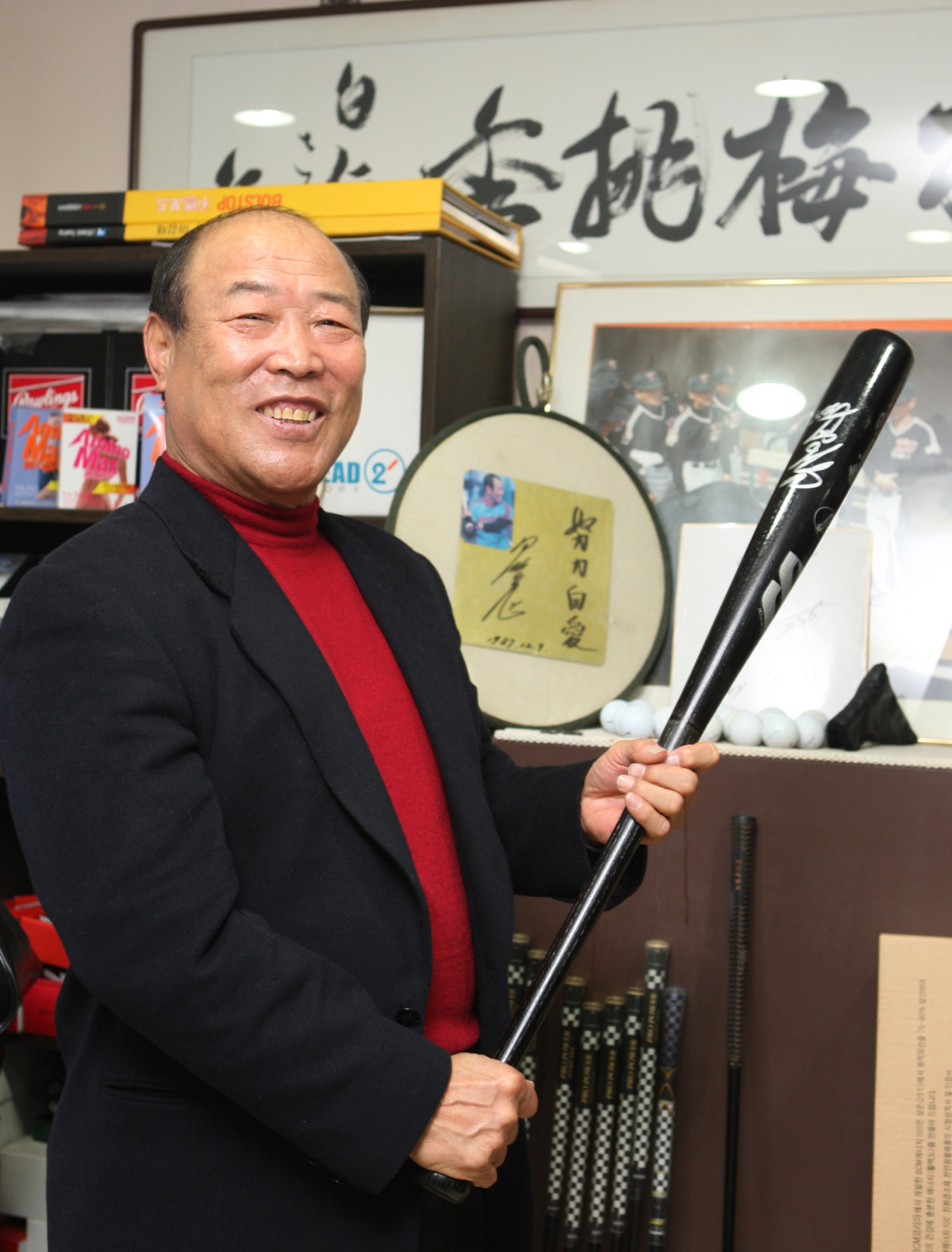 "지금도 잊을 수 없는 그날...기가 센 후배" <b>장훈</b>이 <b>추모</b>한 <b>백인천</b> 감독