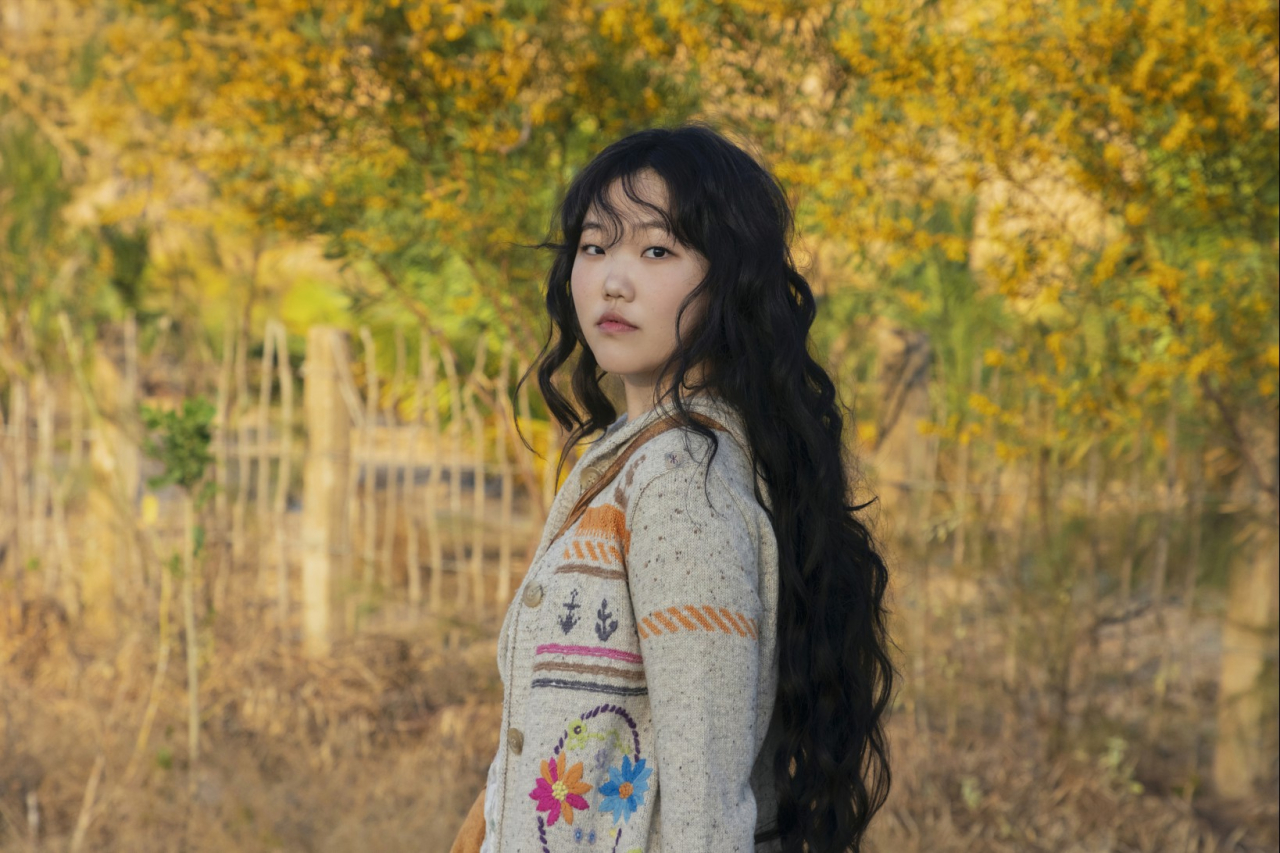 악뮤 <b>이수현</b>, ‘<b>푸른 산호초</b>’ 리메이크 오늘(18일) <b>발매</b>…신시아 MV 지...
