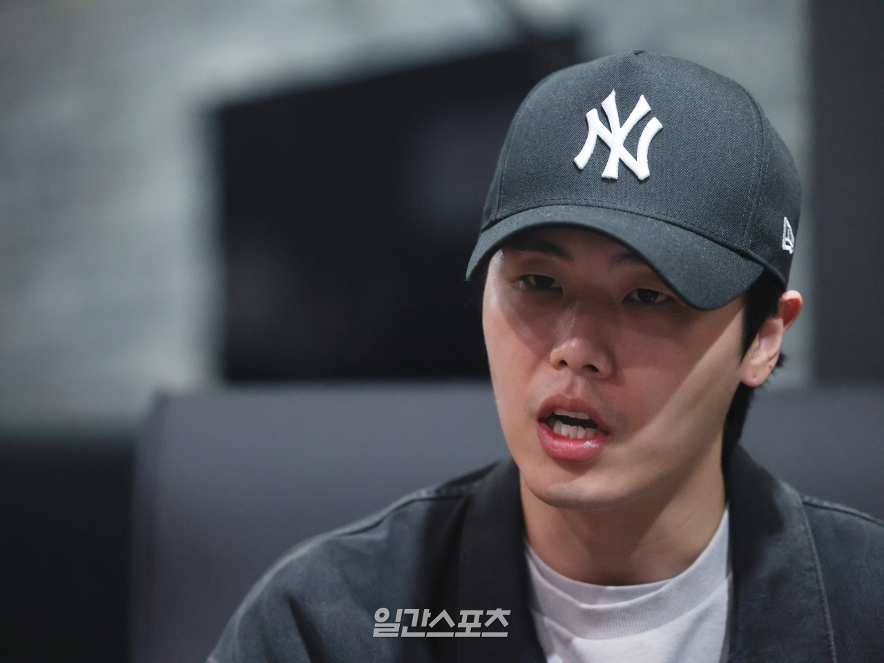 ‘스맨파’ 우승팀 저스트절크 <b>영제이</b>, <b>병역법 위반</b> 항소심서 <b>실형</b>