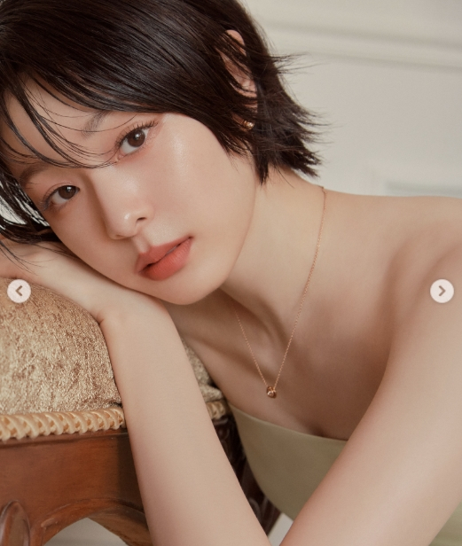‘퀸’ <b>김연아</b>, 파격 <b>숏컷</b>에 깜짝 [IS하이컷]