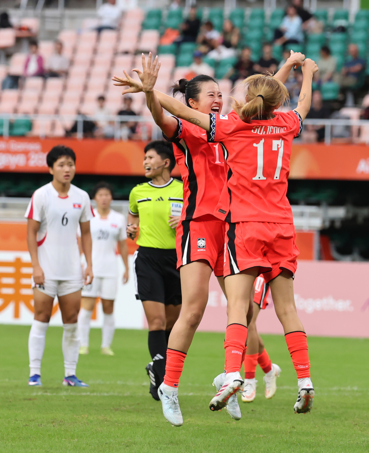 [나고야 2026] <b>여자축구</b>, <b>북한</b>과 1-1 <b>무승부</b>…조 2위로 8강 진출