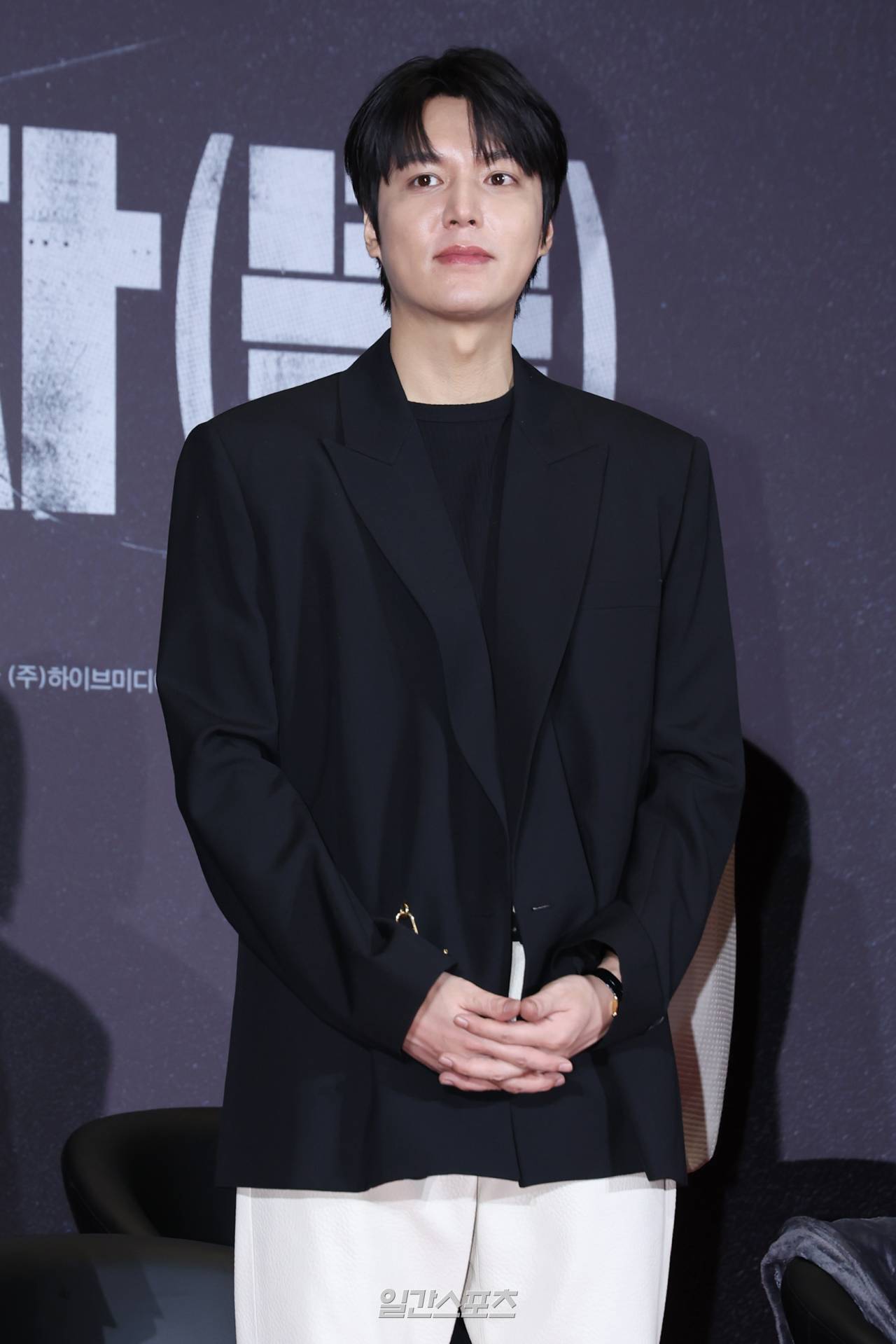 <b>이민호</b>, 부국제 ‘액터스 하우스’ <b>행사 취소</b>...“부득이한 사정” [공...