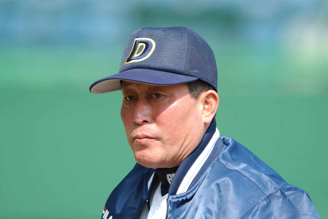 <b>잠실야구장</b> 마지막 <b>시구</b>자는 '국민 감독'…베어스 레전드 총출동