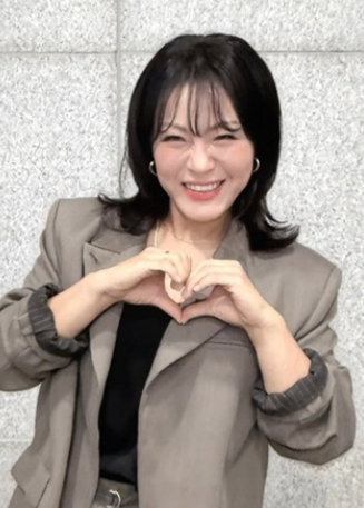 [IS하이컷] 빅마마 <b>이영현</b> 맞아?...<b>33kg 감량</b> 후 확 달라진 비주얼
