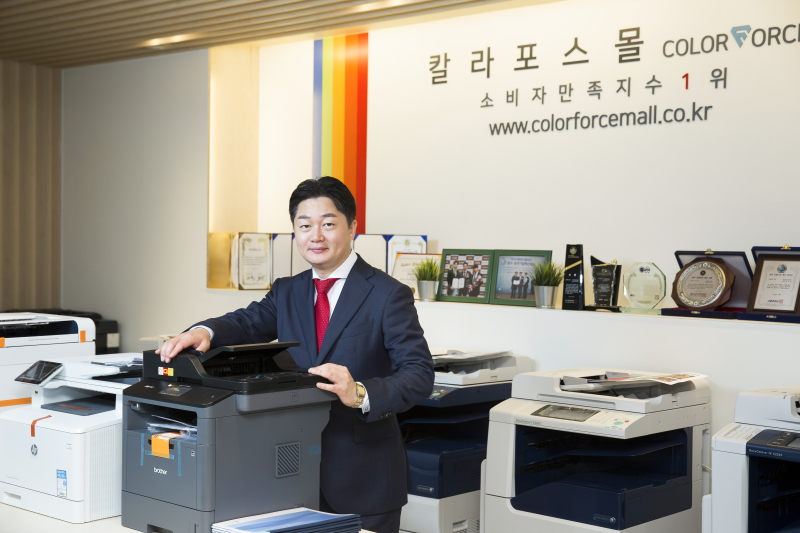 Ä®¶óÅ×Å©¿À¿¡ÀÌ Á¤Áø¼® ´ëÇ¥ (»çÁøÁ¦°ø=Ä®¶óÅ×Å©¿À¿¡ÀÌ)