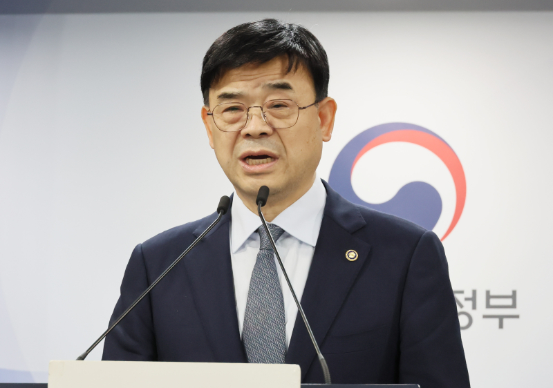 외국인 토지거래허가구역 지정 관련 브리핑 하는 이상경 차관 (사진=연합뉴스)