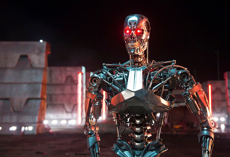 많은 사람이 영화 ‘터미네이터’의 세계처럼 인공지능과 결합한 로봇이 인류를 정복하지 않을까‘ 우려하고 있다. 뉴시스