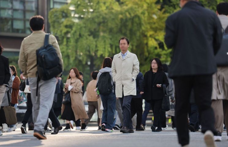 월요일 <b>최고</b>기온 23도… <b>일교차</b> 커 건강 유의해야