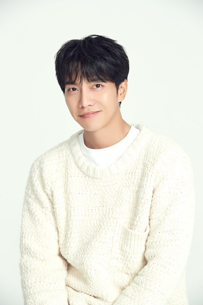 <b>이승기</b> "권진영, 돈 얘기하면 화내…<b>가스라이팅</b> 당했다"