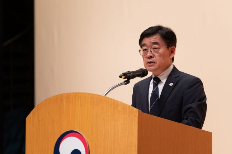 장동언 <b>신임 기상청장</b> “기후위기 시대 국민안전 최우선”