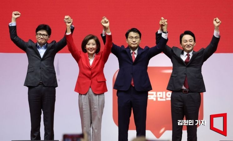 與당권주자, 마지막토론회까지 '입'·'배신자' 공방전…'극언'엔 사과
