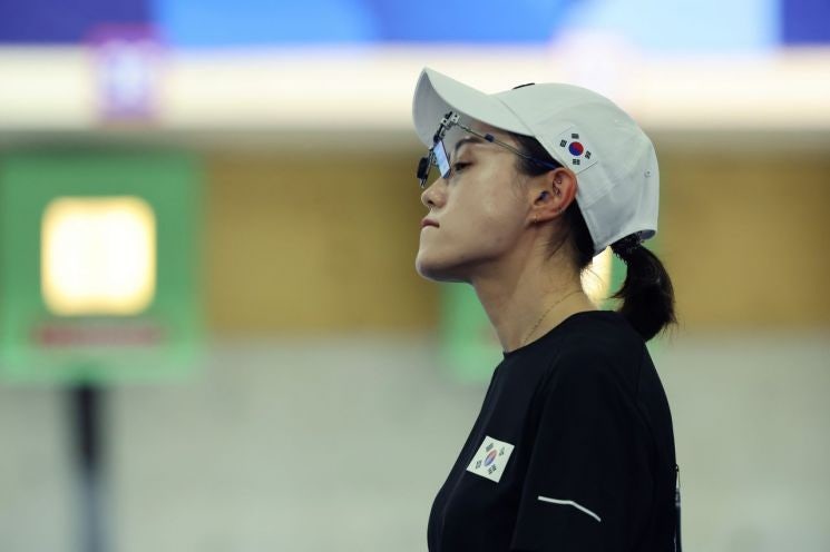 [파리올림픽]'0점 한 발'…<b>김예지</b>, 25ｍ <b>권총 본선</b> 탈락