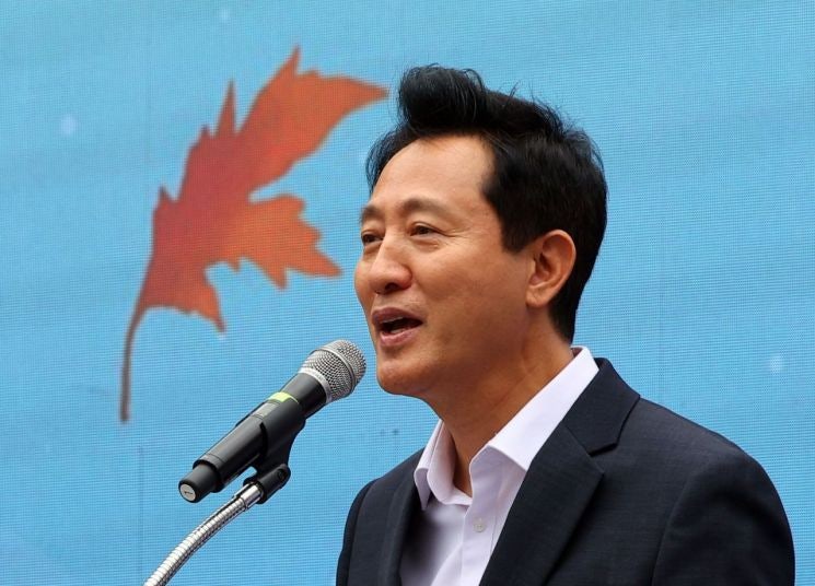 <b>오세훈</b>, <b>임종석</b> ‘통일하지 말자’에 “김정은 논리 그대로 추종”