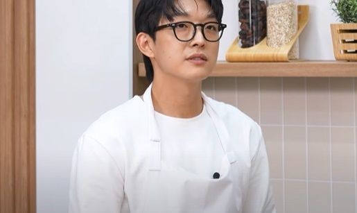 흑백요리사 ‘<b>트리플스타</b>’ 전처·전여친 <b>사생활</b> 폭로…"사실무근" 반박