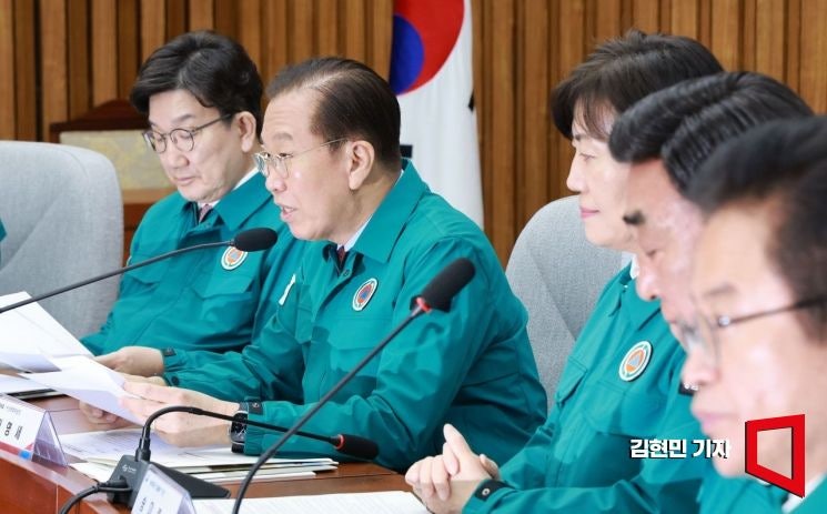 與, 추경에 '<b>산불 피해</b> 복구' 3조원 규모 배정 요청