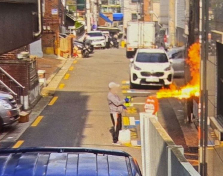 <b>봉천동 아파트 방화</b>, 층간소음 분노범죄 가능성
