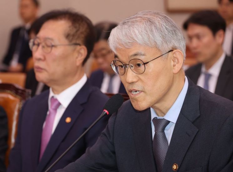 <b>법원행정처장</b> "<b>이재명</b> 사건 판결, 사법 쿠데타 아냐…최고<b>법원</b> 존중해야...