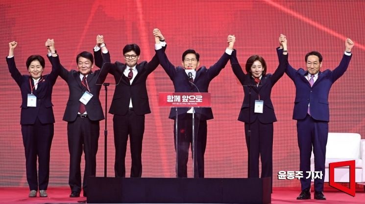 김문수, <b>선대위원장</b>에 <b>한동훈</b>·<b>나경원</b>·<b>안철수</b>·양향자