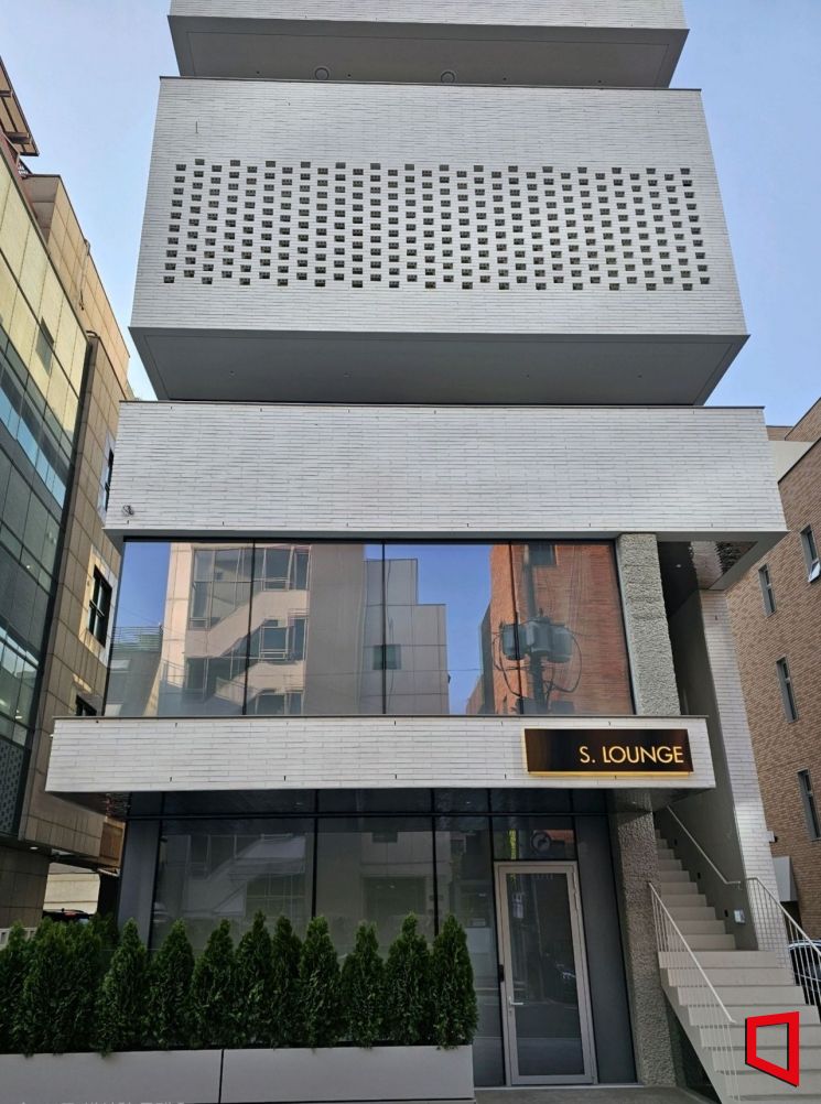삼성물산이 압구정 아파트 단지 맞은편에 개간한 프라이빗 라운지 '압구정 S.Lounge'.삼성물산 제공