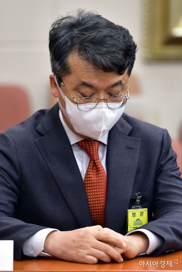 경찰, '공금 유용 의혹' bhc <b>박현종 전 회장</b> 檢 송치