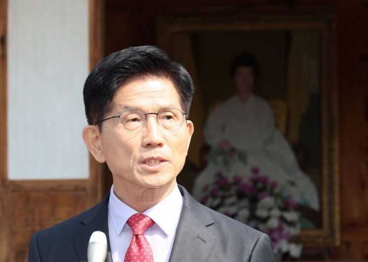 <b>김문수</b>, 천안서 '지방 살리기 공약' 발표..."지방분권 개헌·GTX 확장"