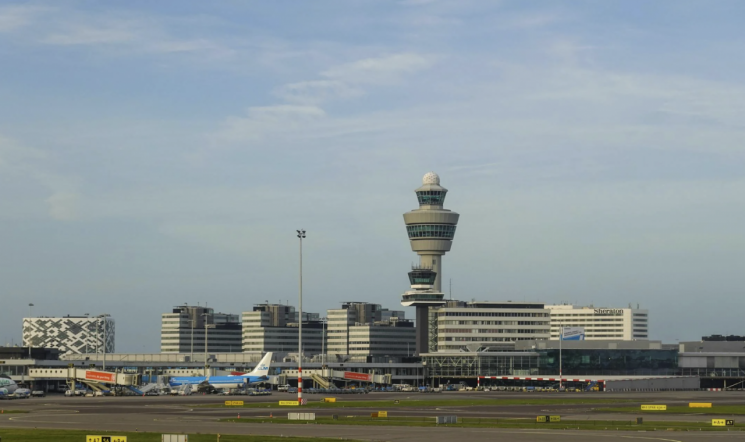 관제탑. 팩셀스