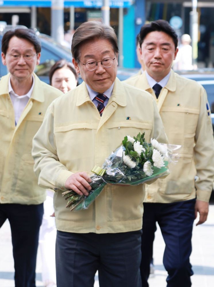 이재명 대통령 "세월호 <b>참사</b> 같은 일 절대 <b>재발</b>해선 안돼"