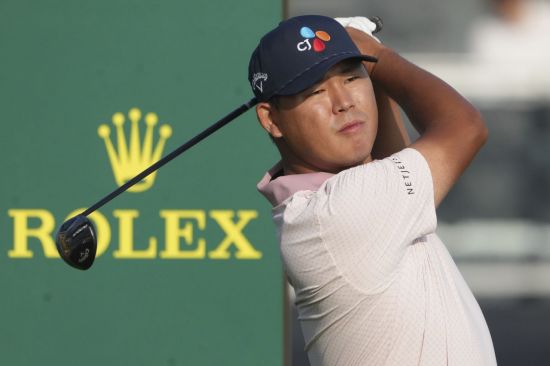 김시우와 임성재 공동 3위…스폰 4언더파 <b>선두</b>