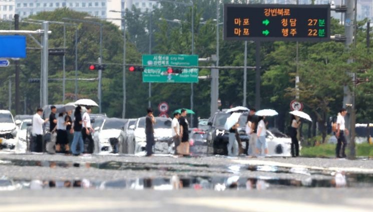 주말 낮 최고 <b>36도</b>…"<b>폭염</b> 지속"