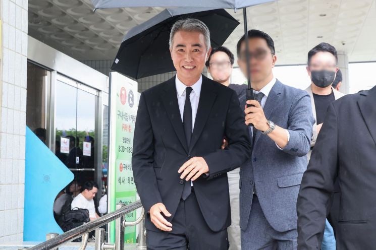 '<b>위믹스</b> 유통량 조작 의혹'…<b>장현국</b>·위메이드 1심 <b>무죄</b>
