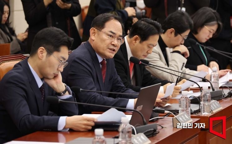 '尹안보실' 임종득 의원, 채상병 <b>특검</b> 피의자 출석(종합)