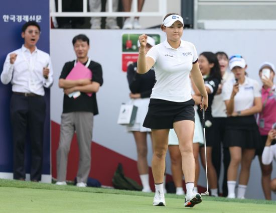 19세 <b>김민솔</b>, 마지막 홀 <b>이글</b>로 끝냈다
