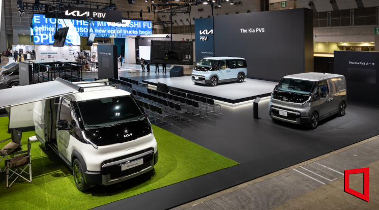 '2025 재팬 모빌리티쇼' 기아 전시관에 전시된 PV5. 기아