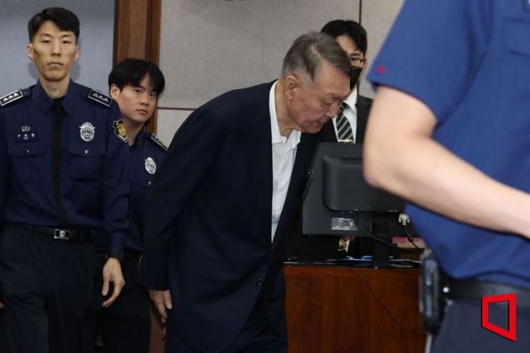 尹 "내일 출석 어려워"…<b>채상병 특검</b> "안 나오면 <b>체포영장</b> 검토"