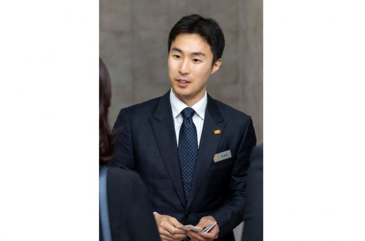 삼양식품 오너 3세 전병우, 2년 만에 전무 승진…"불닭 등 K라면 글로벌 성과 인정"