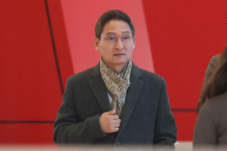 '관봉권·<b>쿠팡 특검</b>' 서초동 법원 인근에 <b>사무실</b>…검찰 내부 겨냥한다