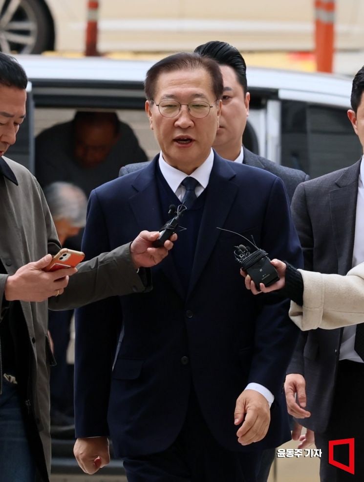 <b>내란</b>특검, '<b>내란 가담</b>·김건희 수사 무마 <b>의혹</b>' 박성재 불구속 기소