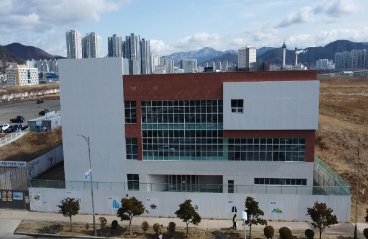 경남 양산시 물금읍에 위치한 천연물안전관리연구원 전경.식품의약품안전처