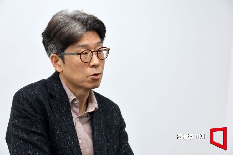 황병선 빅뱅엔젤스 대표가 아시아경제와 인터뷰를 하고 있다.윤동주 기자