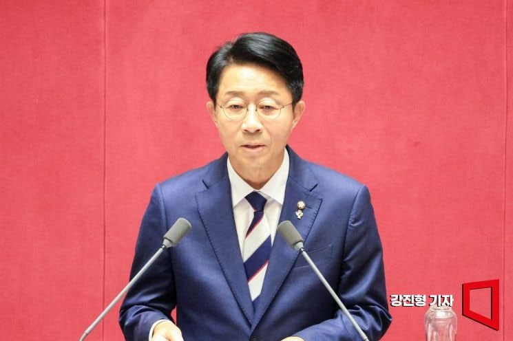 22대 후반기 <b>국회</b>의장에 6선 <b>조정식</b> <b>의원</b> 선출