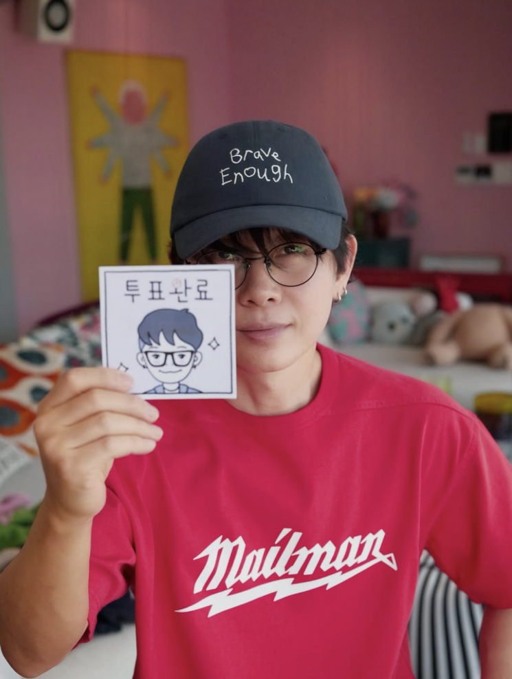 "이혼이나 당하고" 발언에…이승환, 윤서인 상대 5000만원 손배소