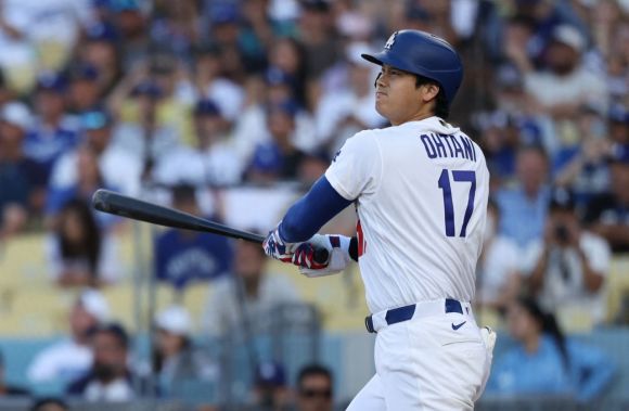 투타겸업 슈퍼스타 <b>오타니</b>, MLB 통산 <b>300홈런</b> 달성