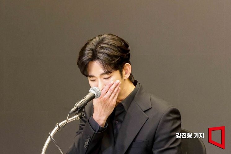 '김수현 명예훼손 혐의' 유튜버 <b>권영찬 검찰 송치</b>