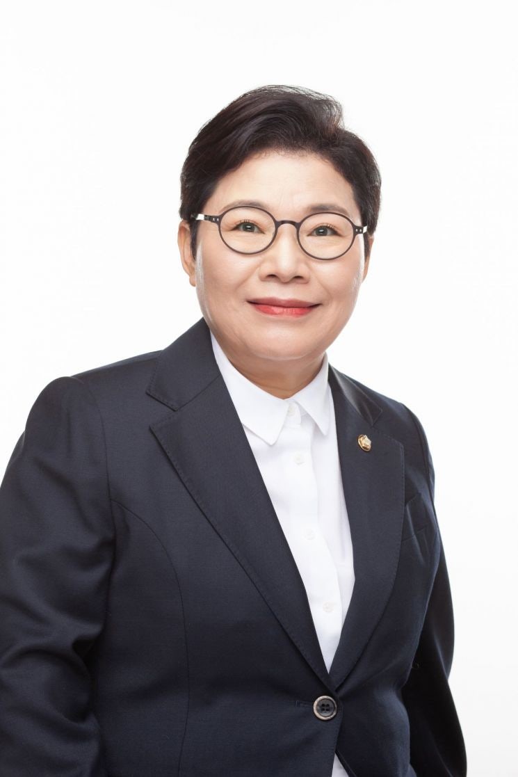 <b>국민의힘</b> 정책위의장에 3선 <b>임이자</b> 내정…20일 의총서 추인