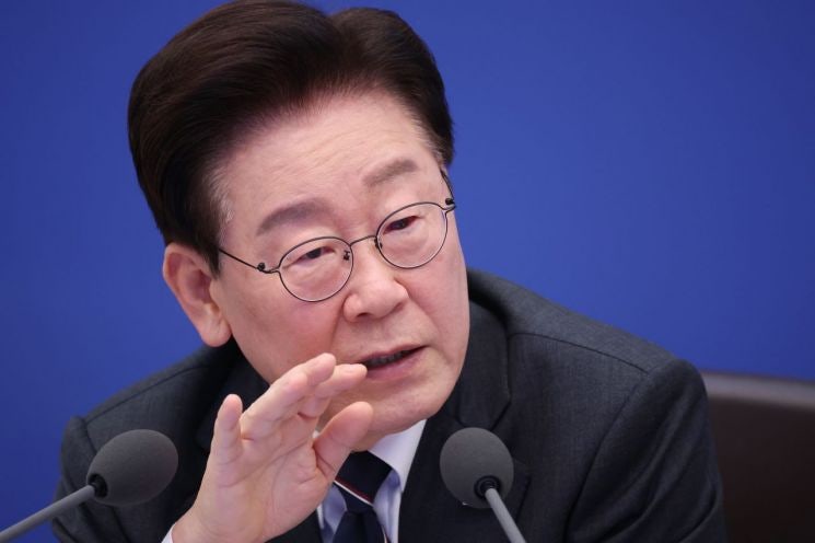 <b>CPTPP</b> 연내 가입 무산…靑 "농어민 신뢰 바탕으로 추진해야"
