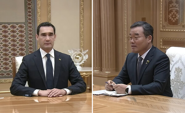 투르크메니스탄 대통령을 예방중인 김보현 대우건설 사장./사진=대우건설