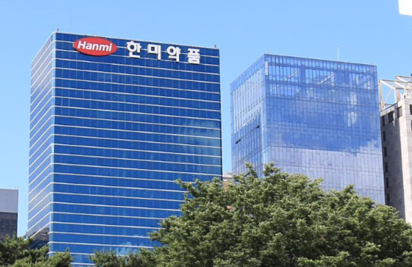 한미약품 오너 2세 임종훈, 개인회사 상법위반 논란