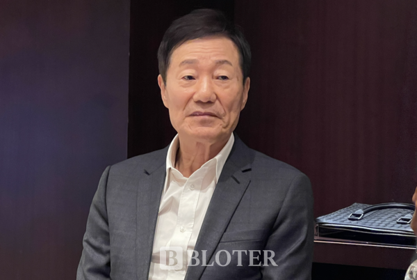 지난 3월 서울 용산구 그랜드 하얏트 호텔에서 한미약품 대주주인 신동국 회장이 기자간담회를 열었다 /사진=주샛별 기자