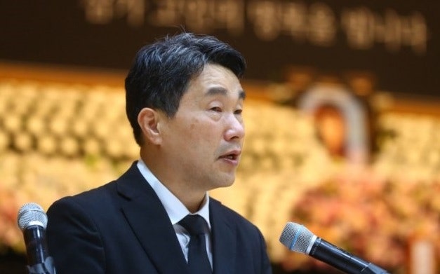 <b>이주호</b> "원한다면 의대생과 직접 대화...우선 학교 복귀"